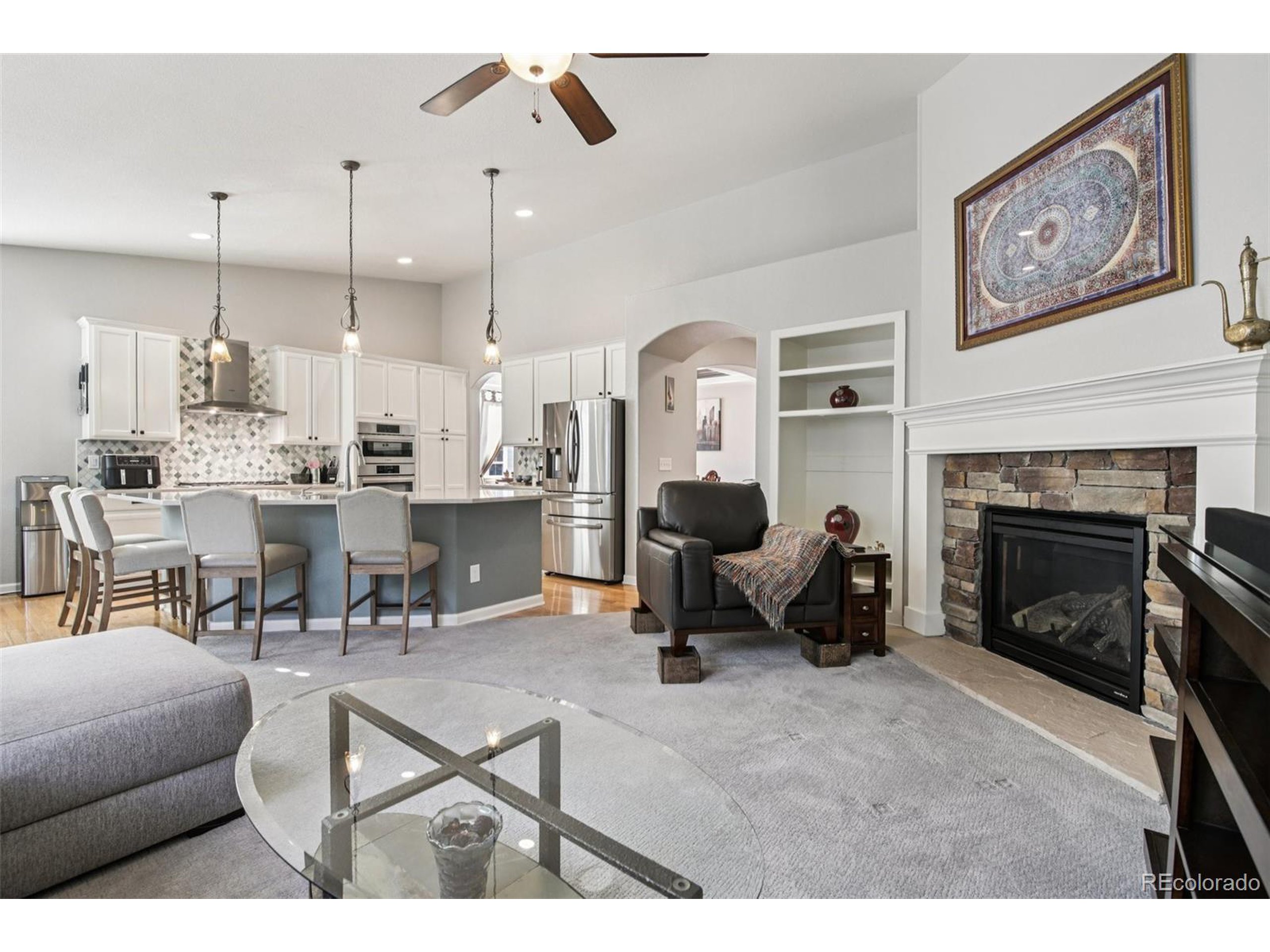 23327 E Ottawa Dr
