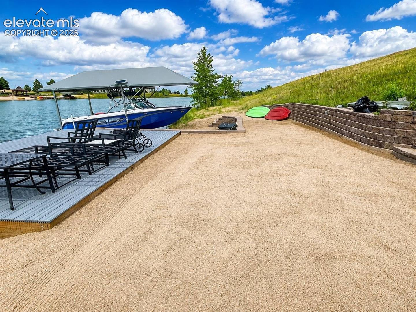 7014 Nautique Circle