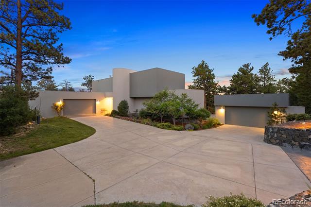 7 Elk Pointe Lane
