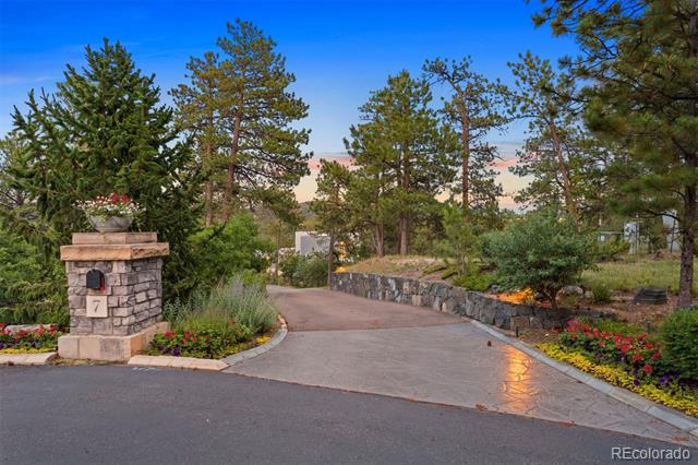 7 Elk Pointe Lane