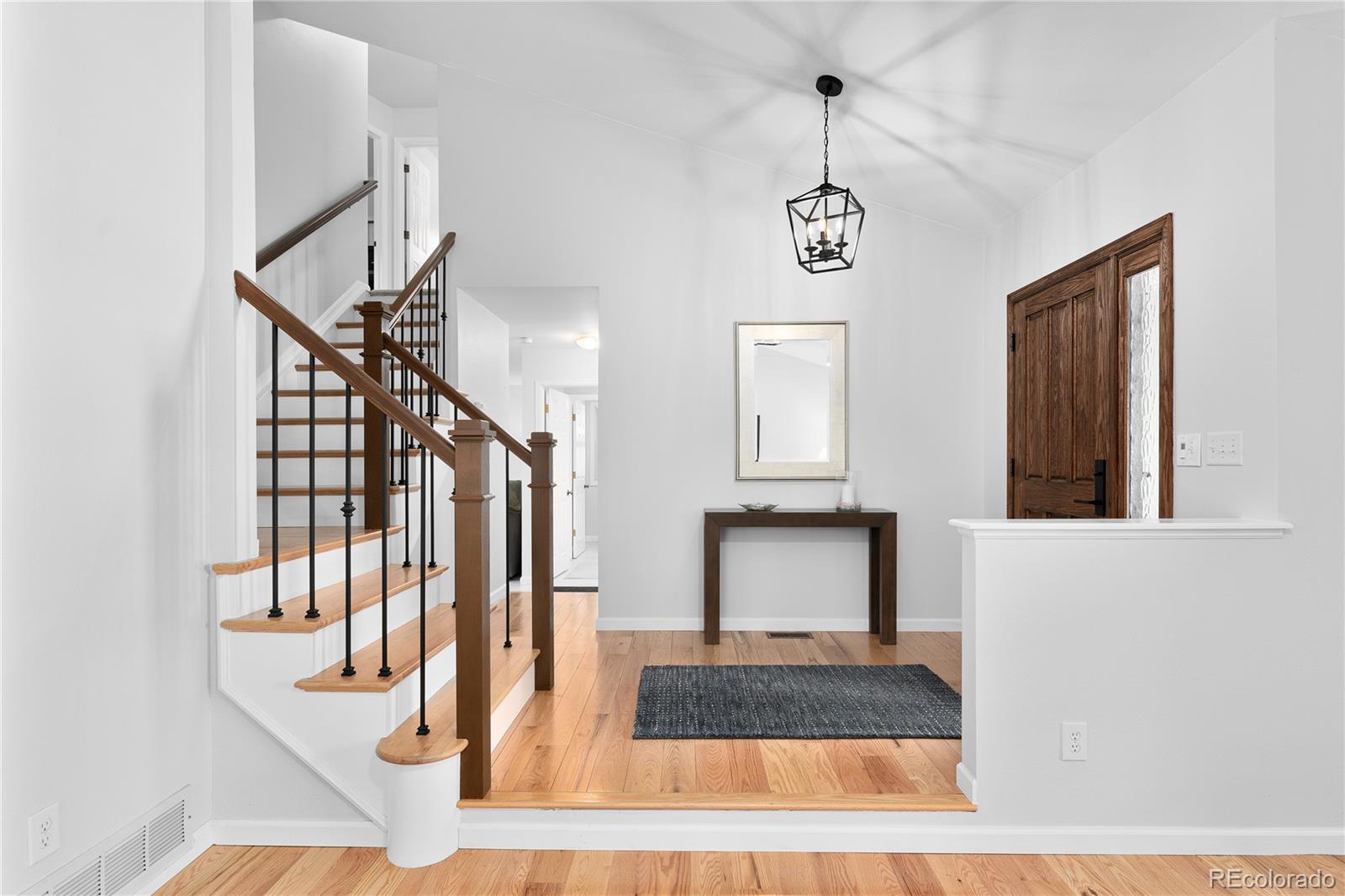 9935 Spring Hill Street