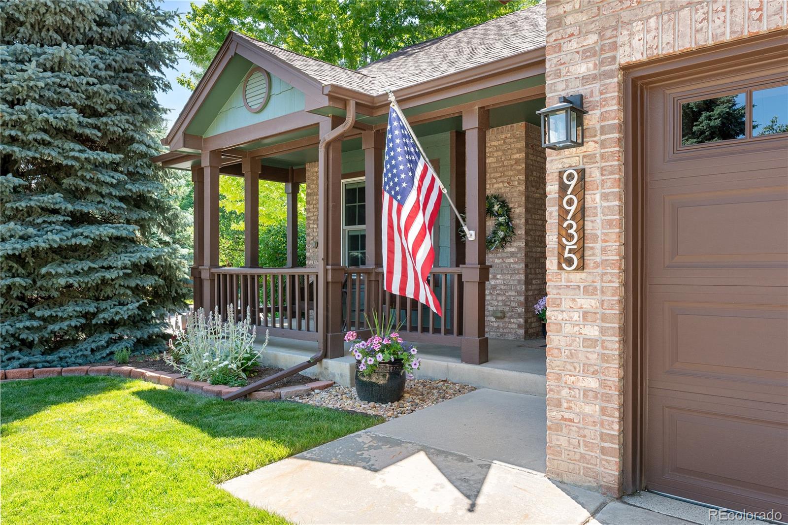 9935 Spring Hill Street