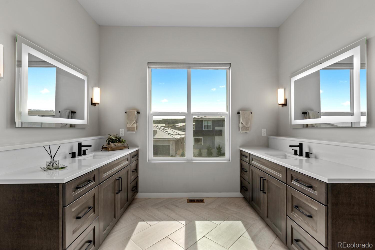 10869 Bluffside Drive