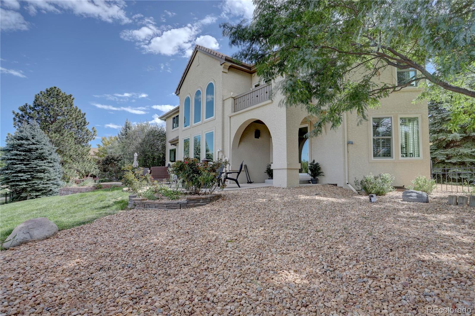 951 Courtland Place