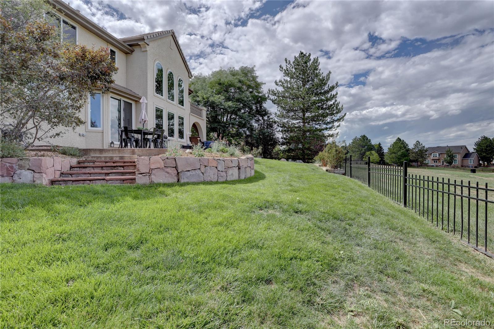 951 Courtland Place