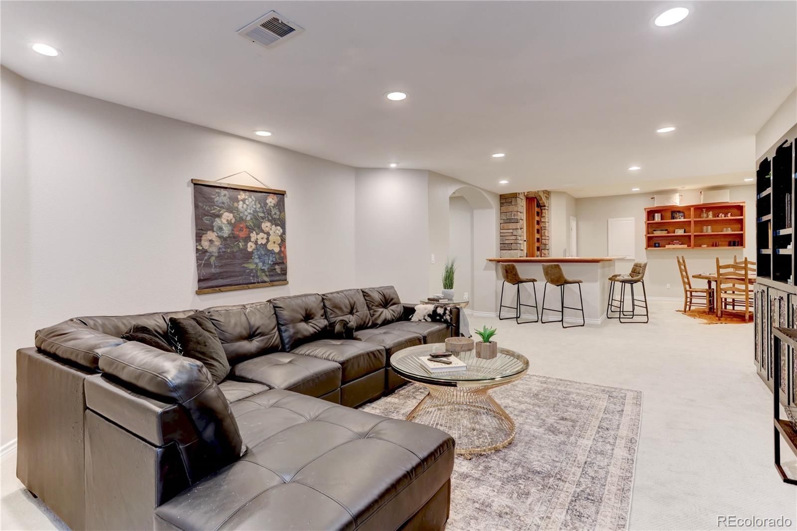 951 Courtland Place