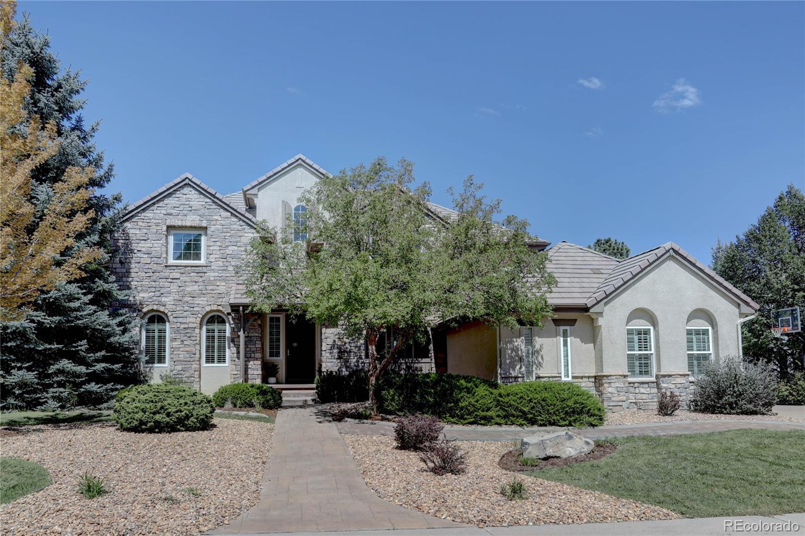 951 Courtland Place