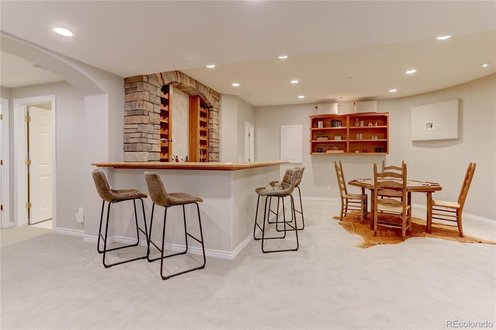 951 Courtland Place
