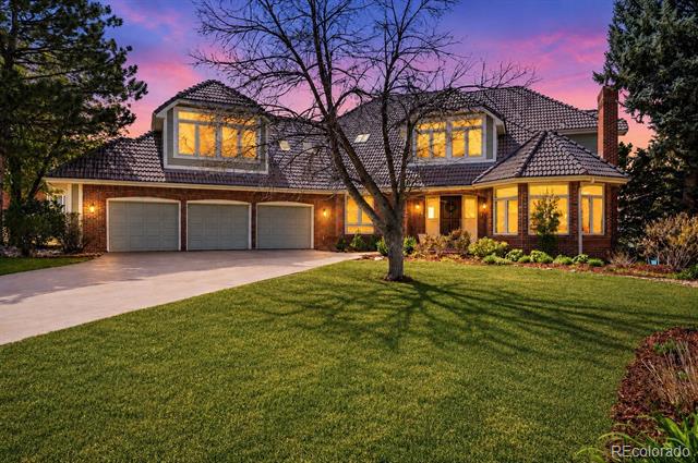 77 Falcon Hills Drive
