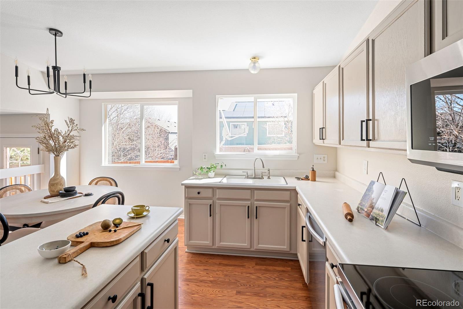 9741 Moss Rose Circle