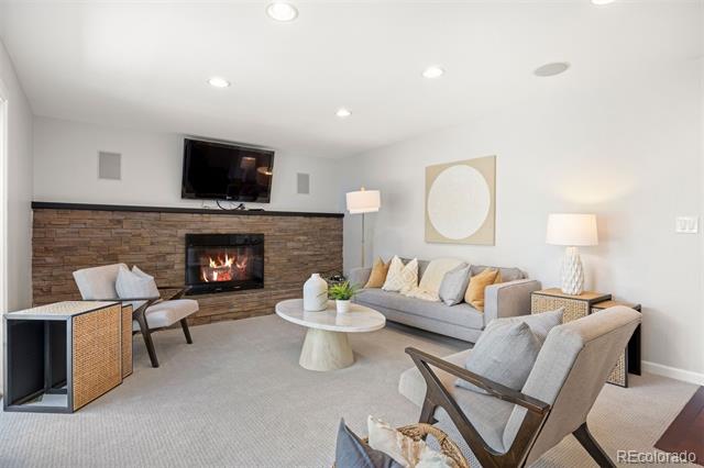 7285 E Fremont Place