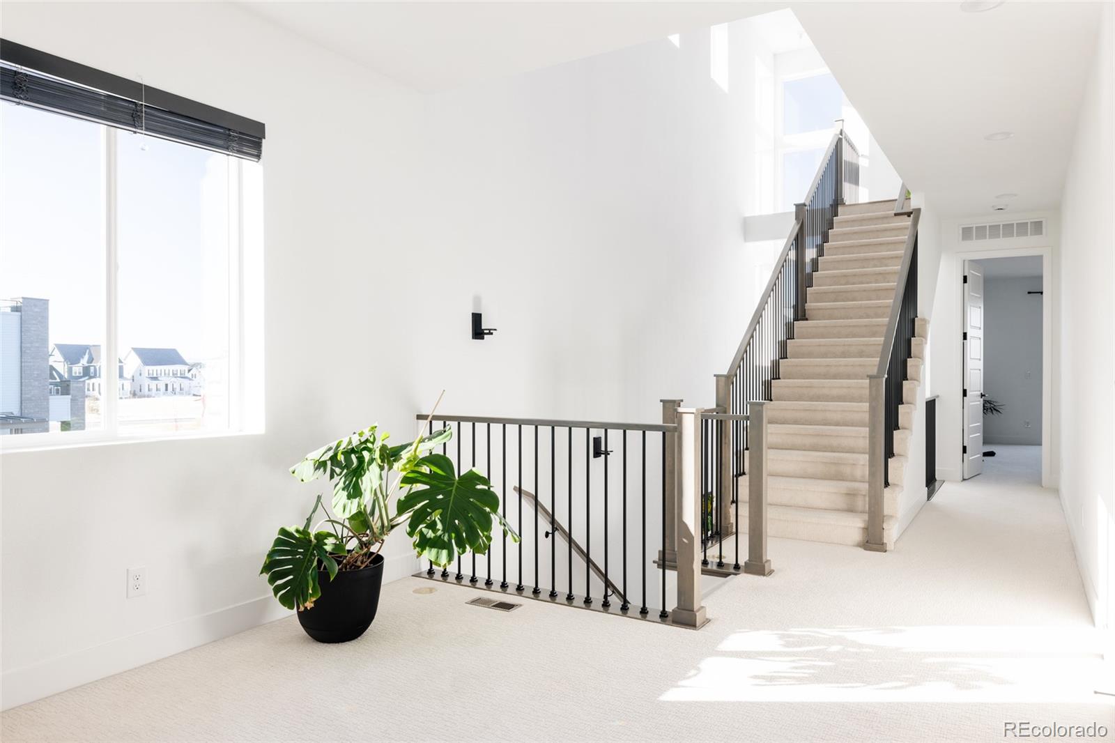 6202 N Galena Street