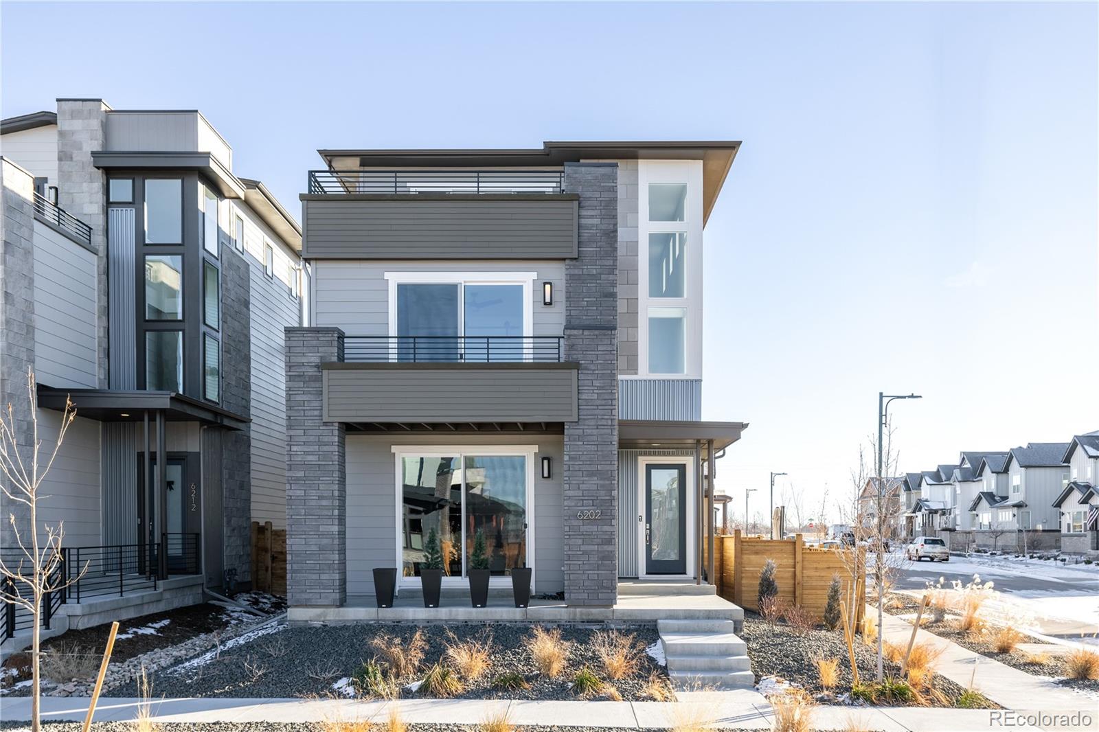 6202 N Galena Street