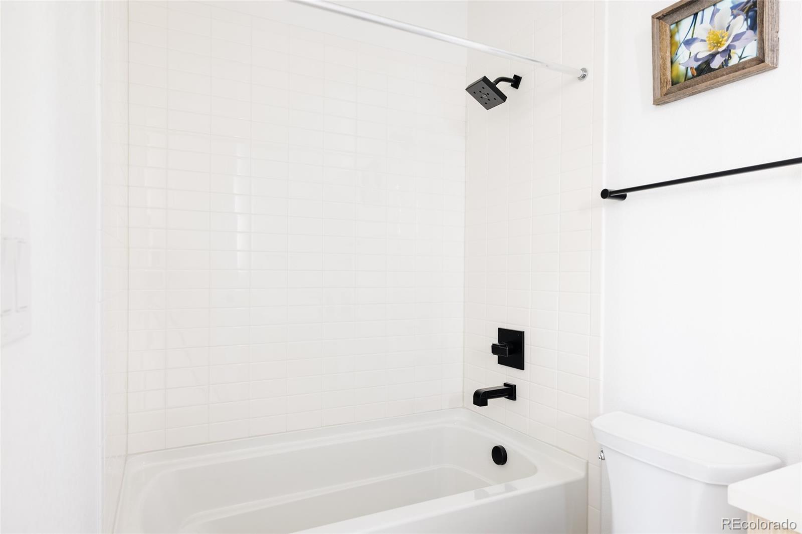 6202 N Galena Street