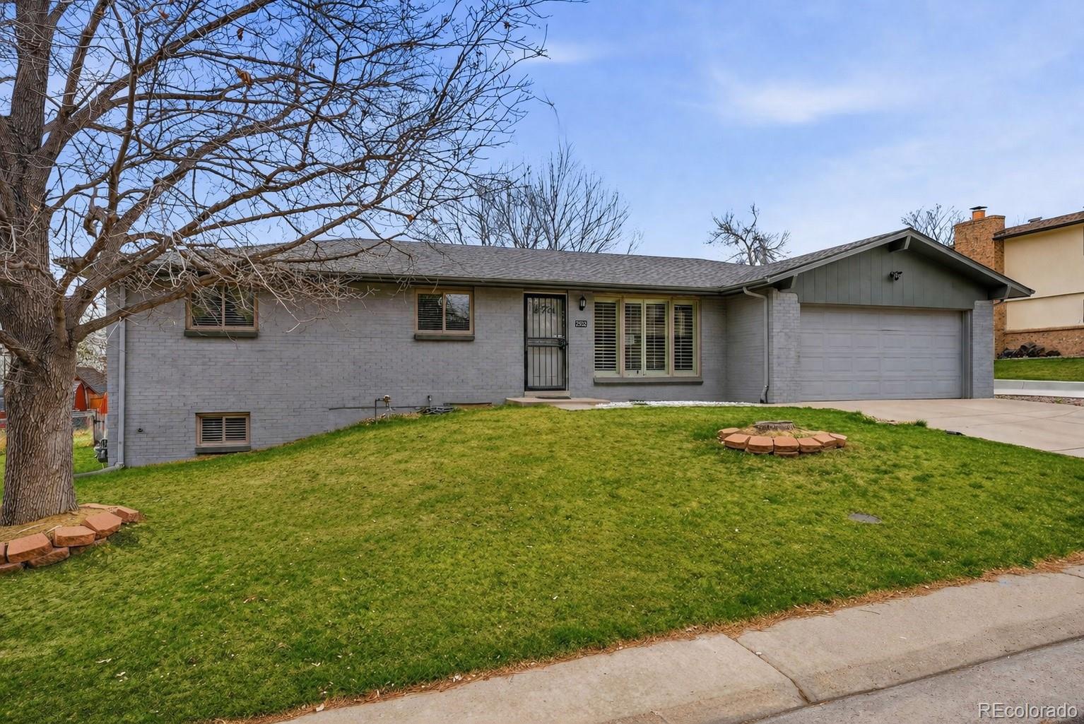 7932 S Otis Court