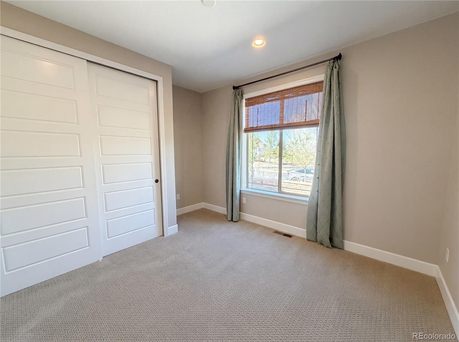 60 Sandalwood Way