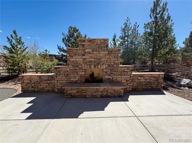 60 Sandalwood Way