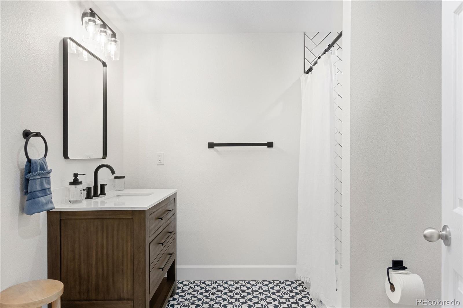 9705 S Hackberry Street