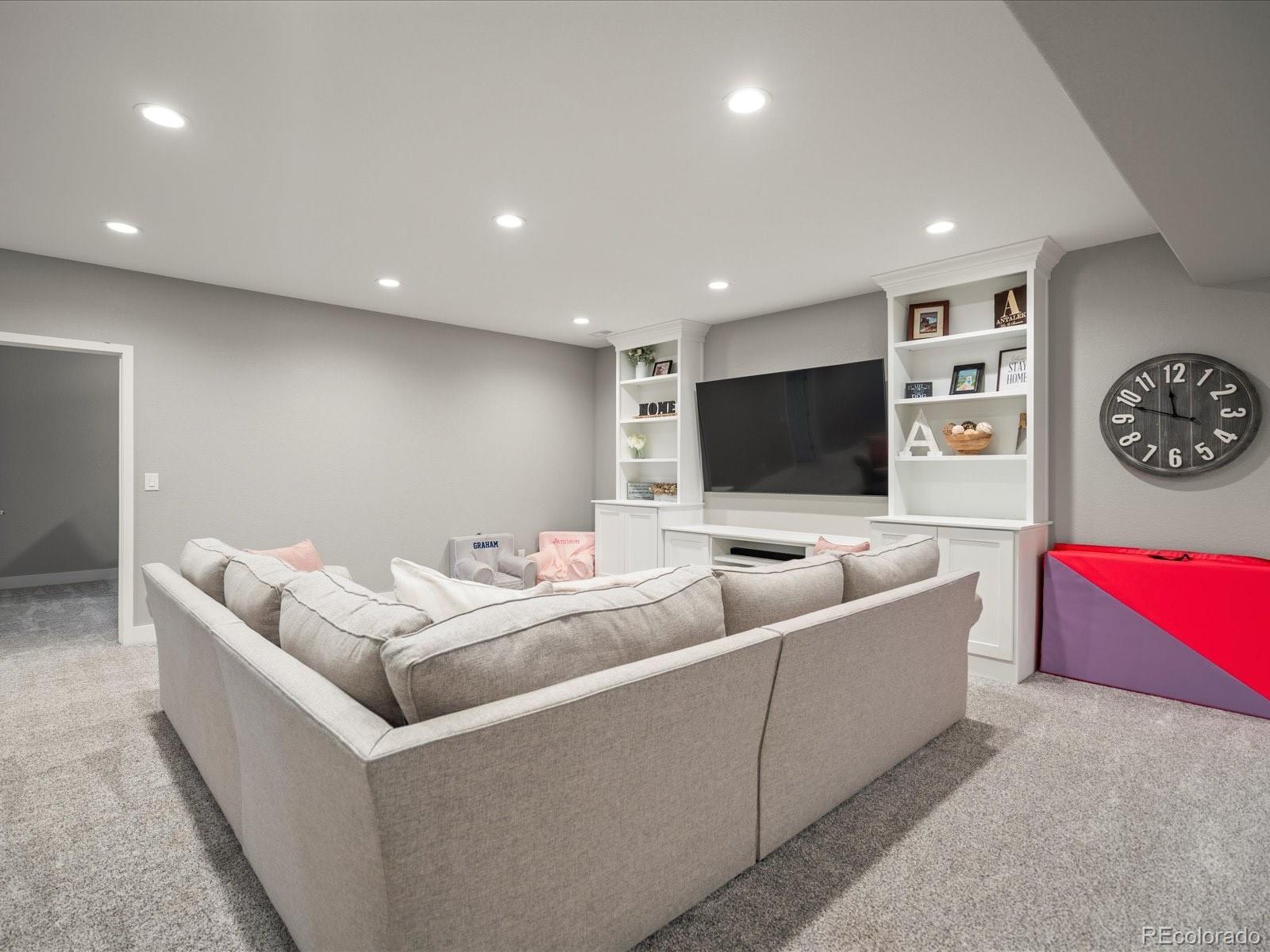 8375 Estes Park Avenue