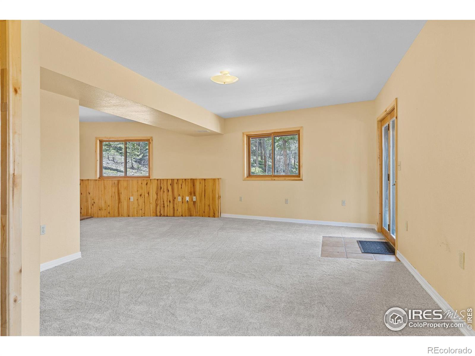 880 Hummer Drive