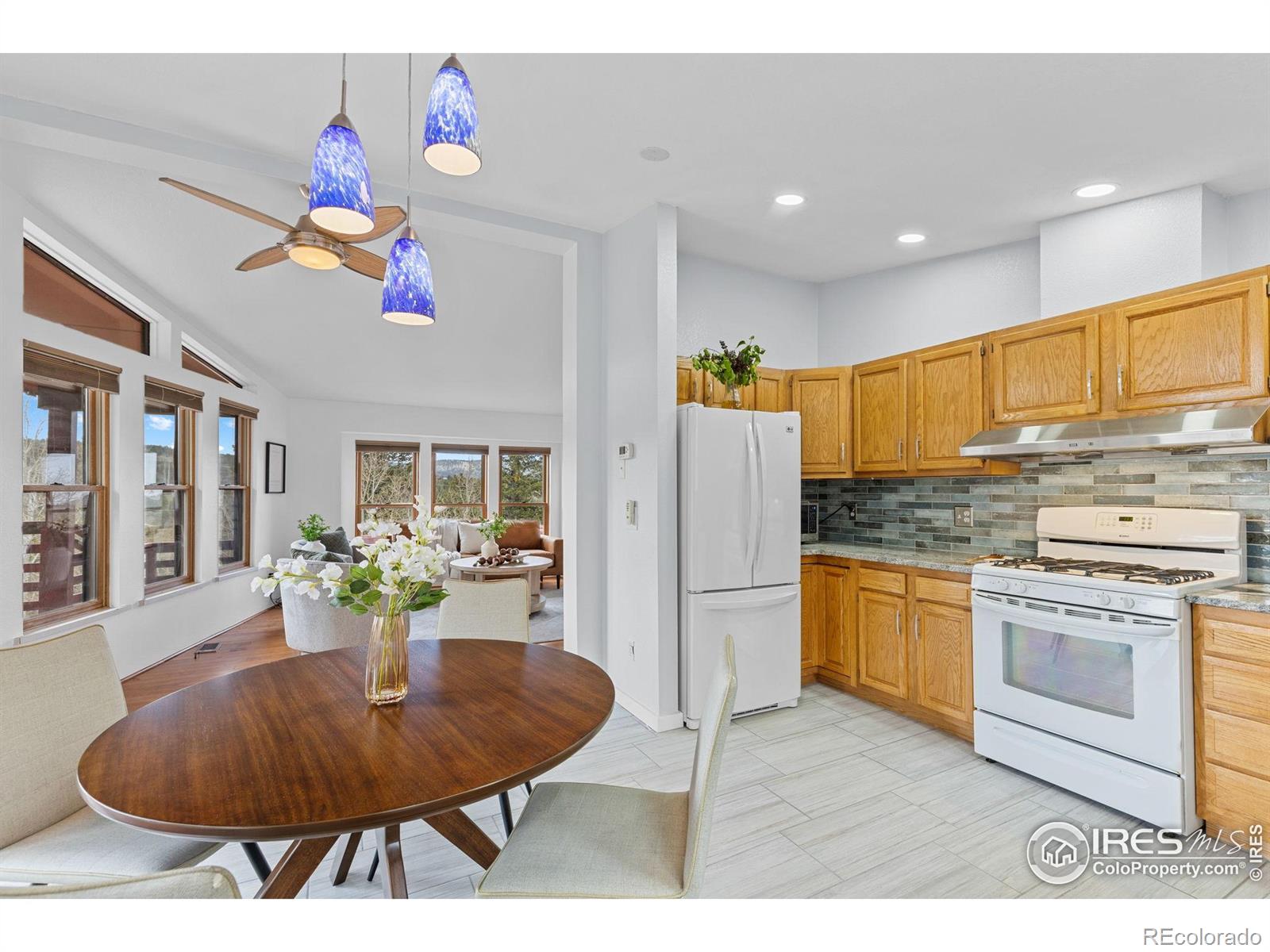 880 Hummer Drive