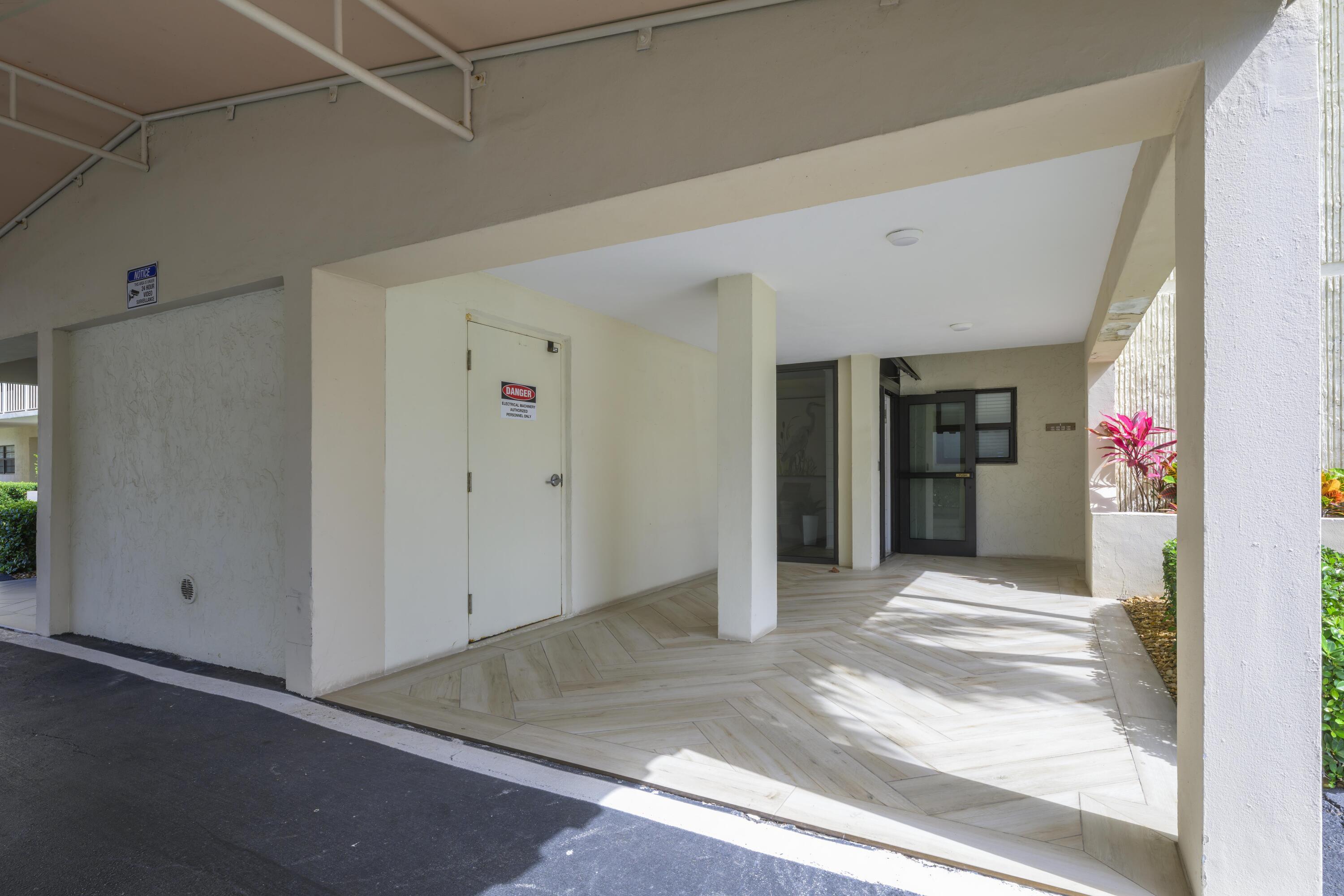 200 Intracoastal Place 507