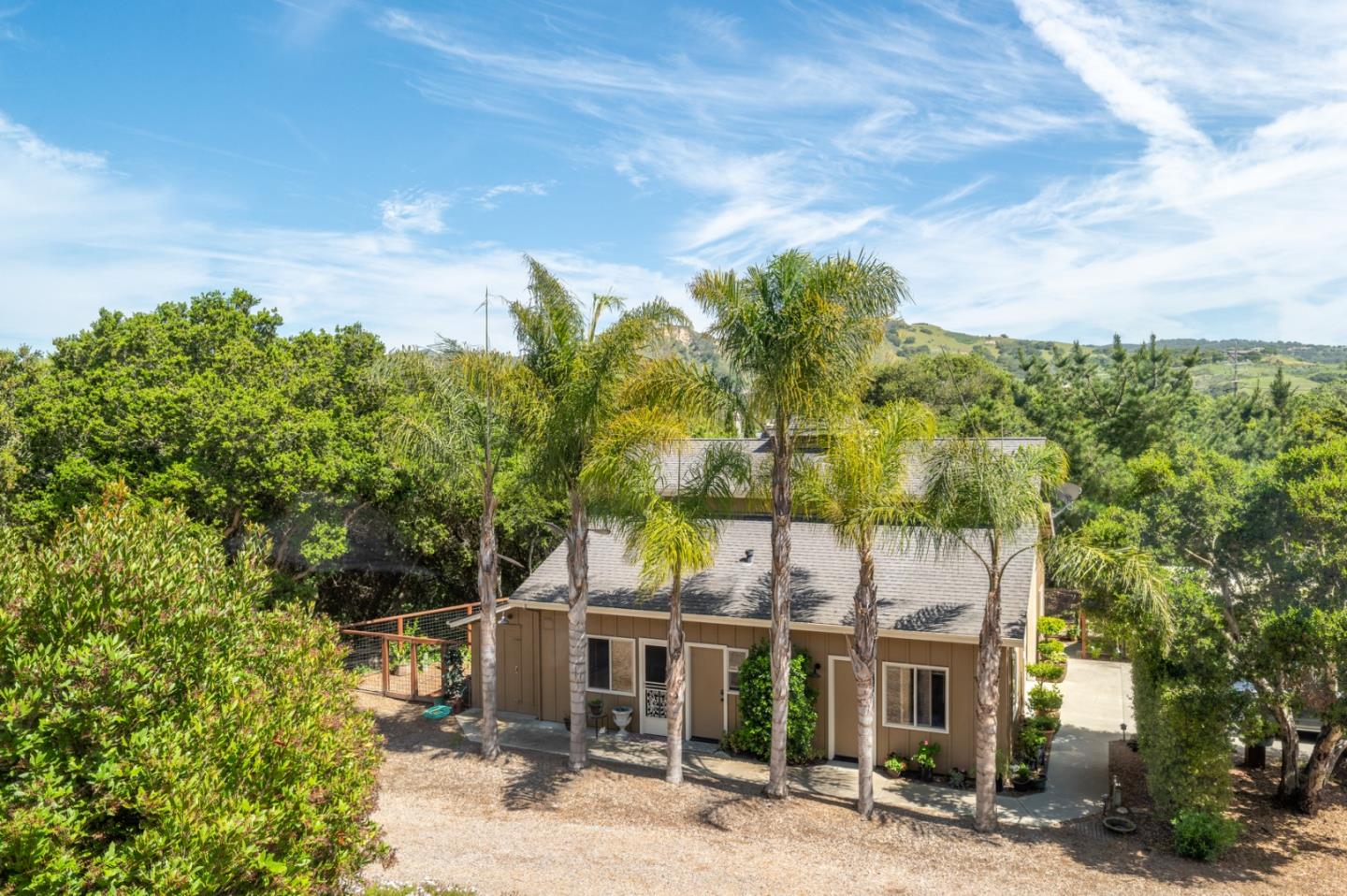 109 Corral De Tierra RD