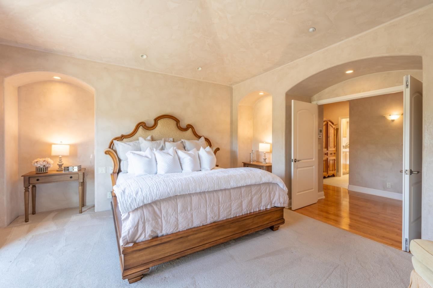 109 Corral De Tierra RD