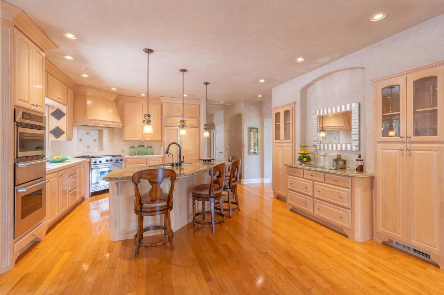 109 Corral De Tierra RD