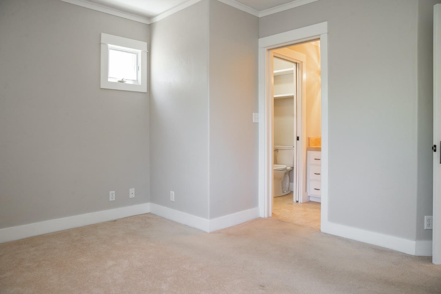 313 Walnut ST