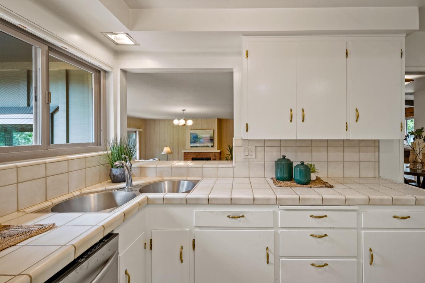 1088 Indian Village RD