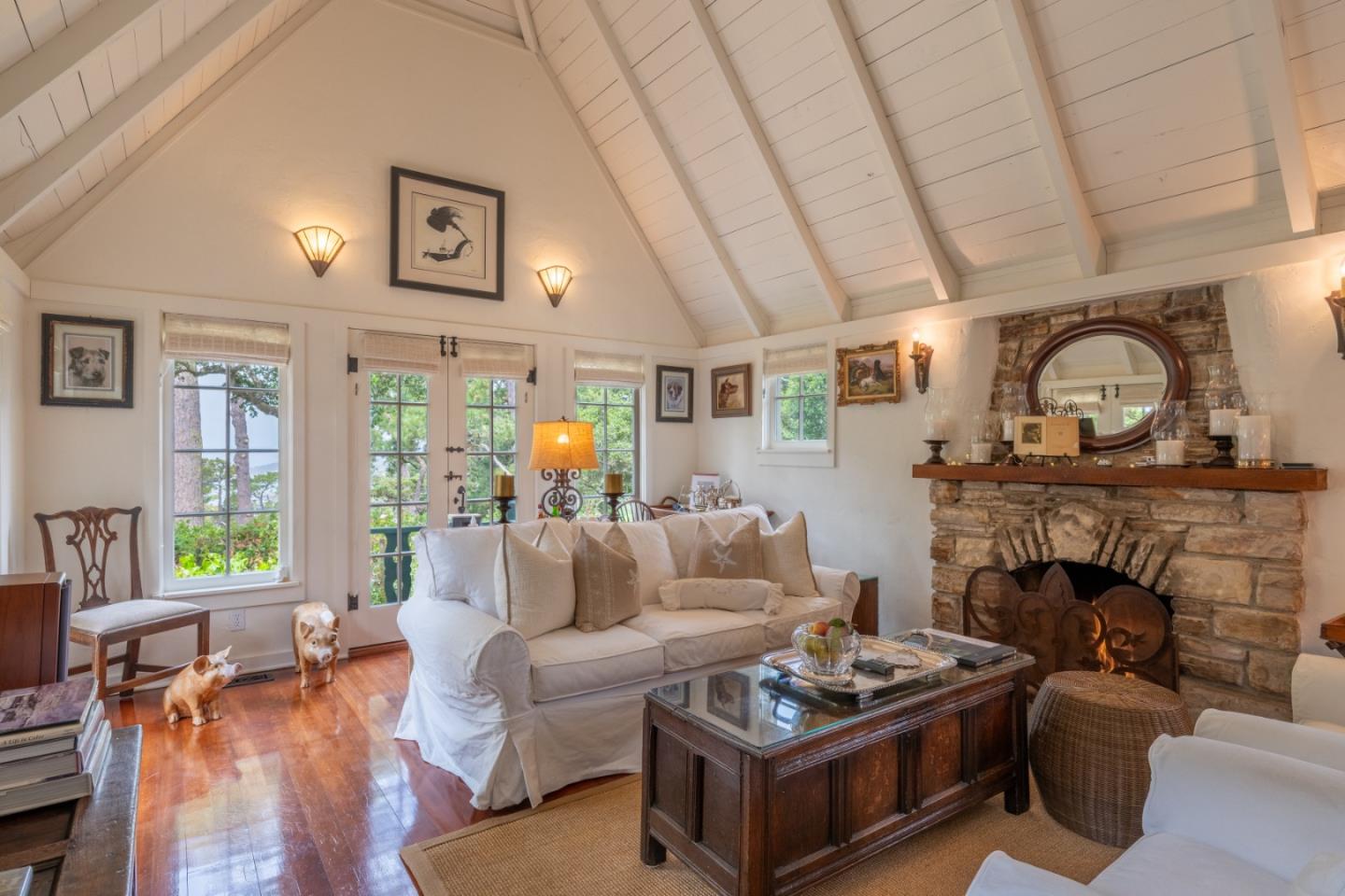 0 Junipero 2 NW of 3rd AVE