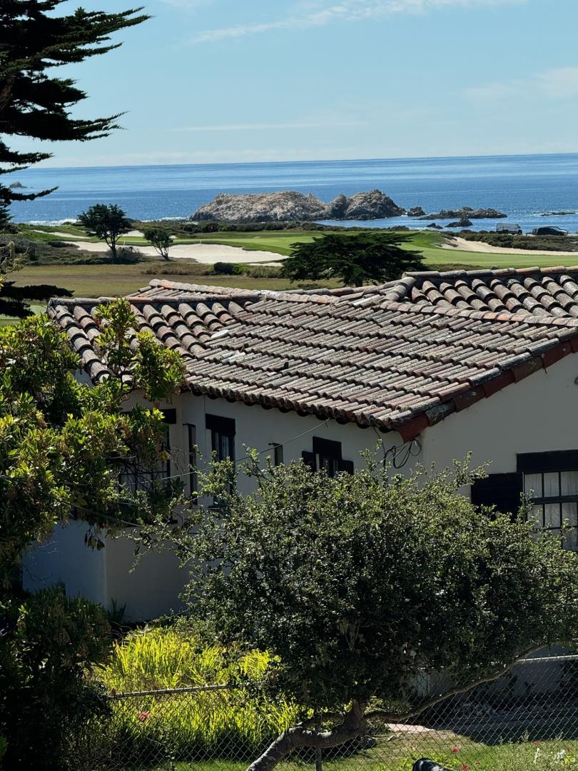 1029 Rodeo Road