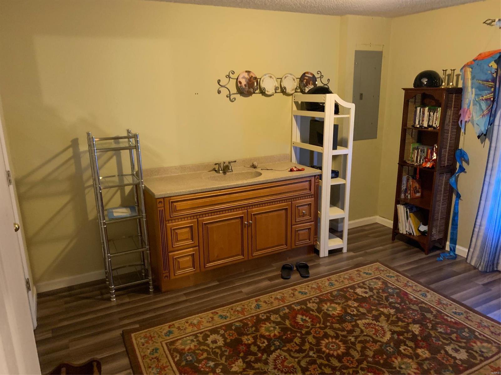 9123 Woodland Trail Drive