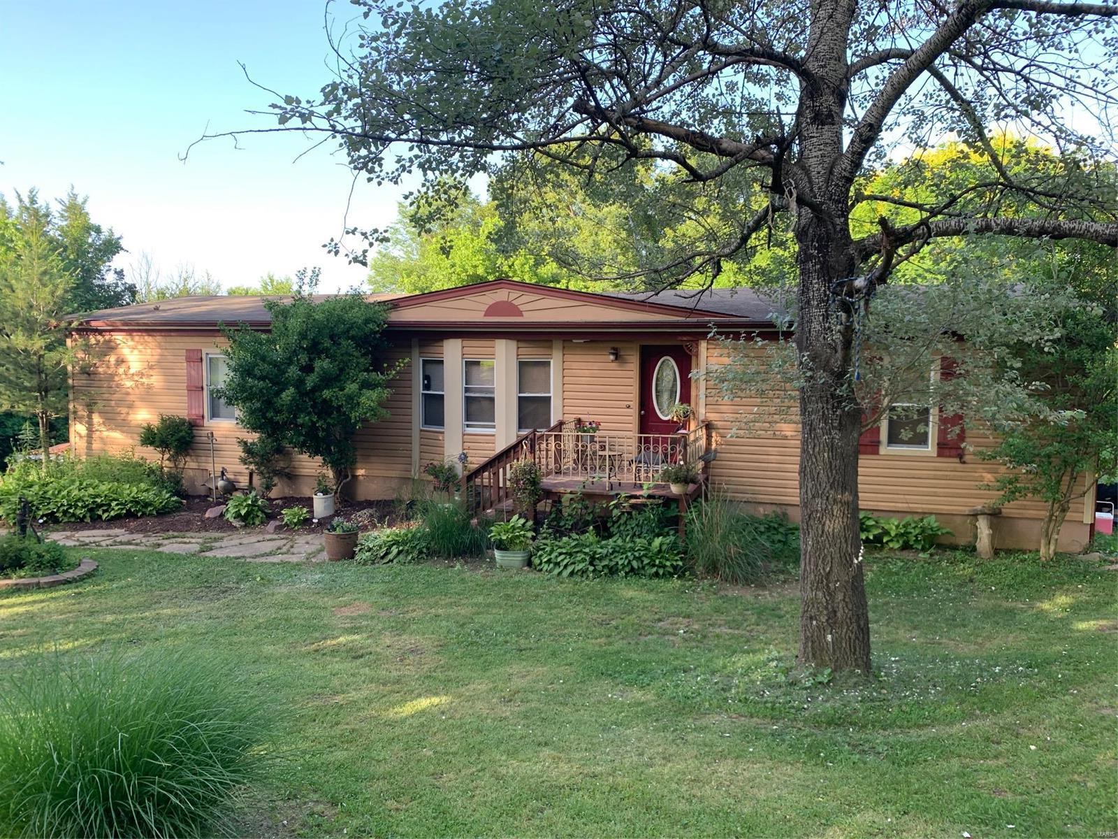 9123 Woodland Trail Drive