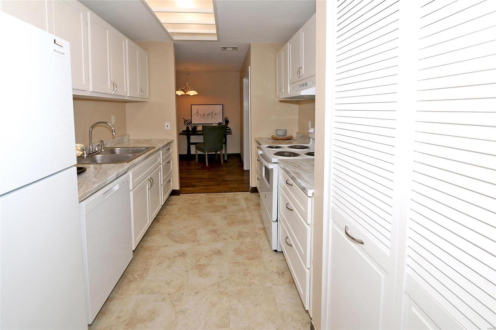 11404 Surf Side Drive