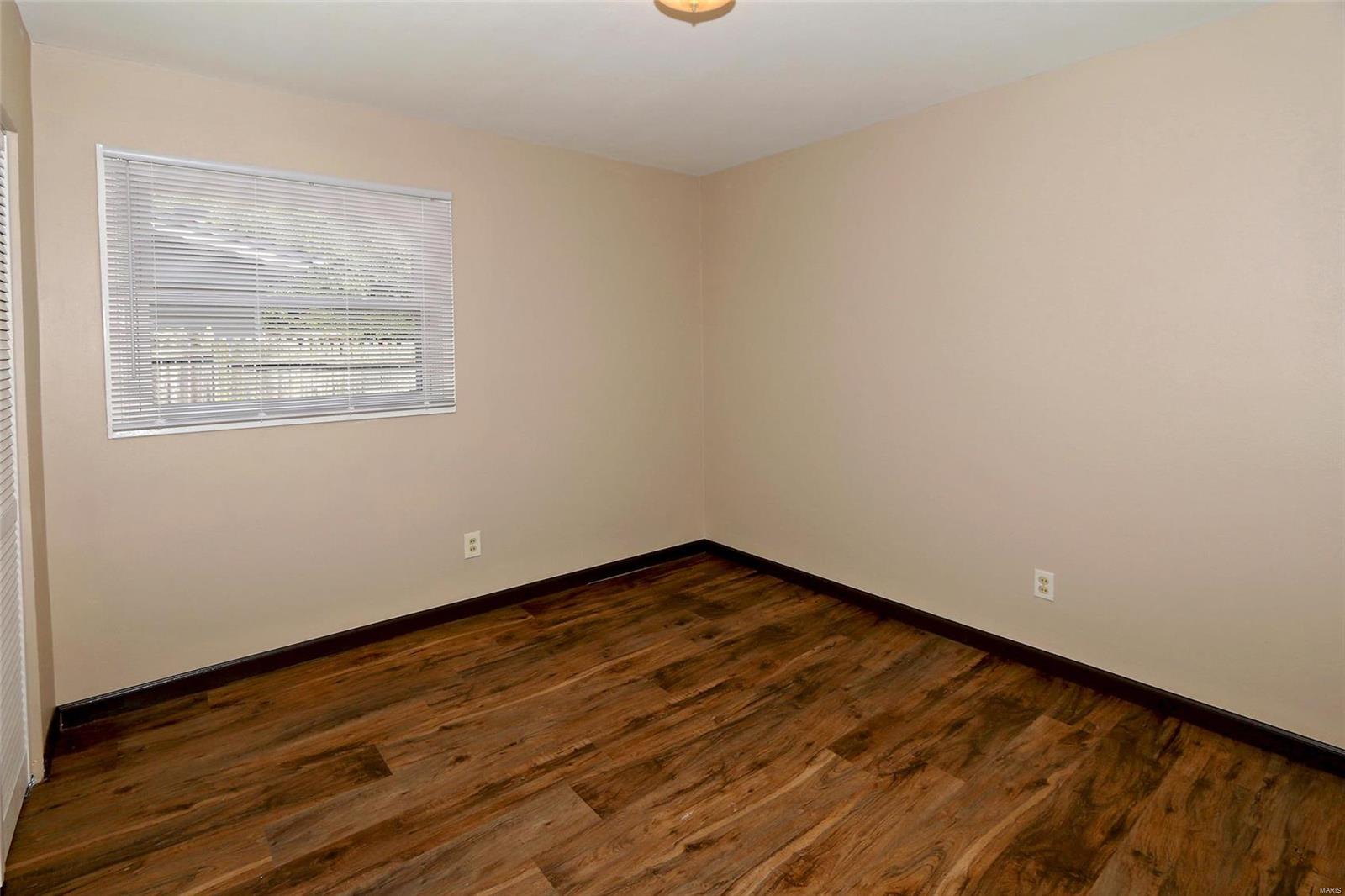 11404 Surf Side Drive