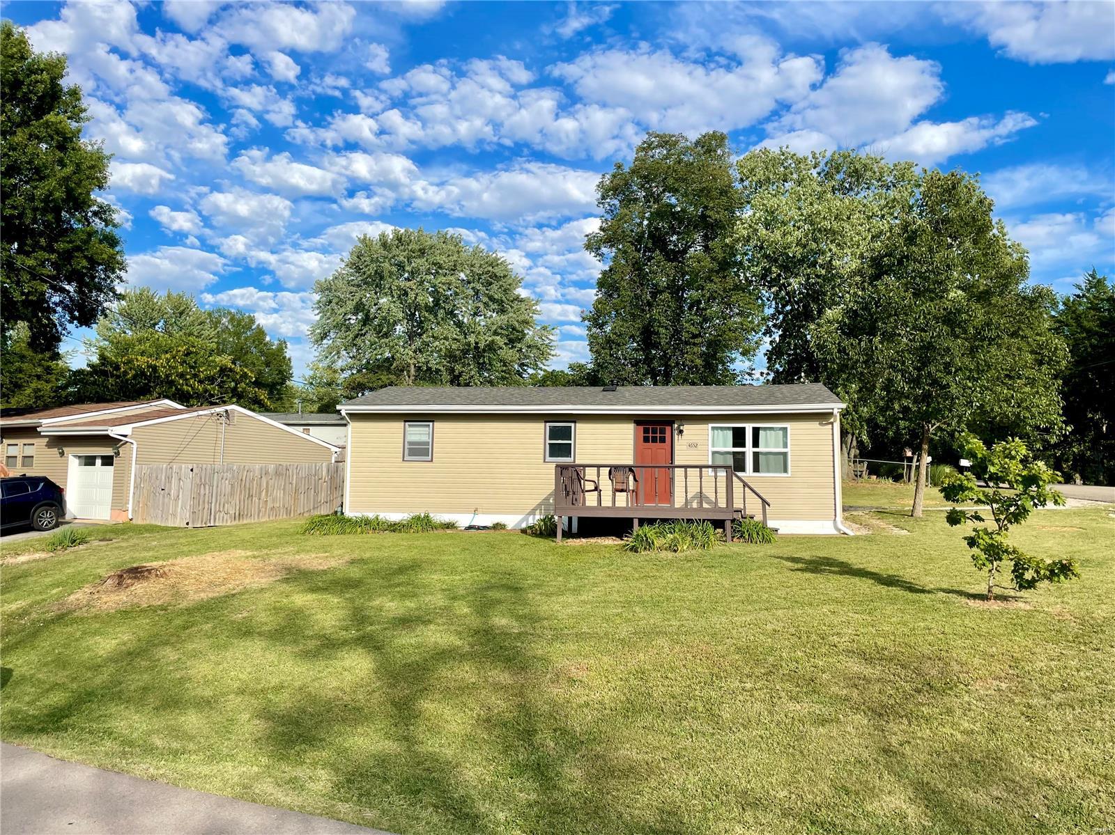 4652 ELM Drive