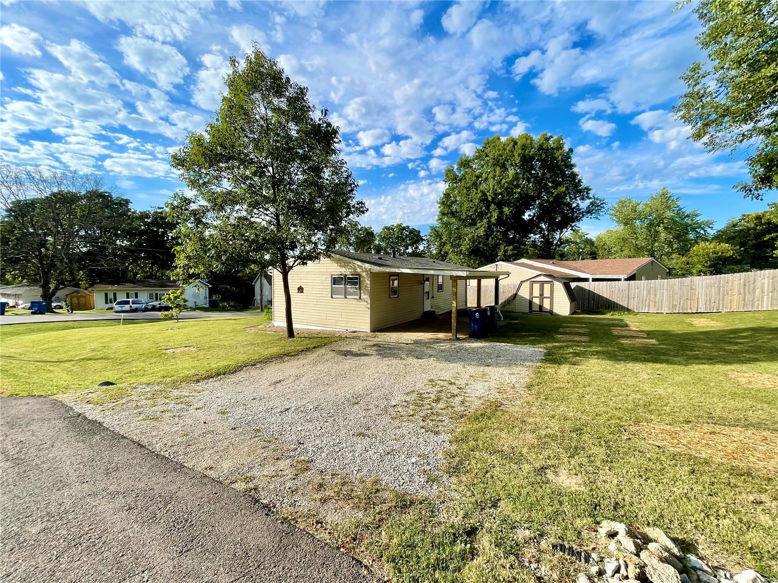 4652 ELM Drive