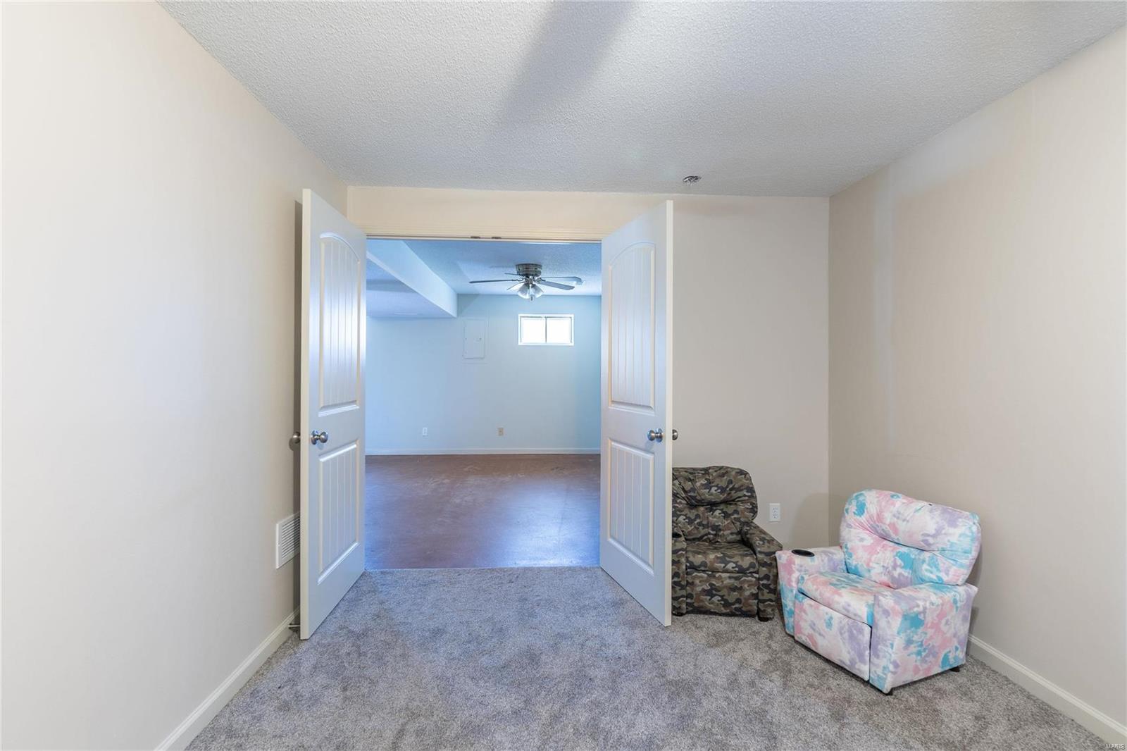 4271 Shannon Drive