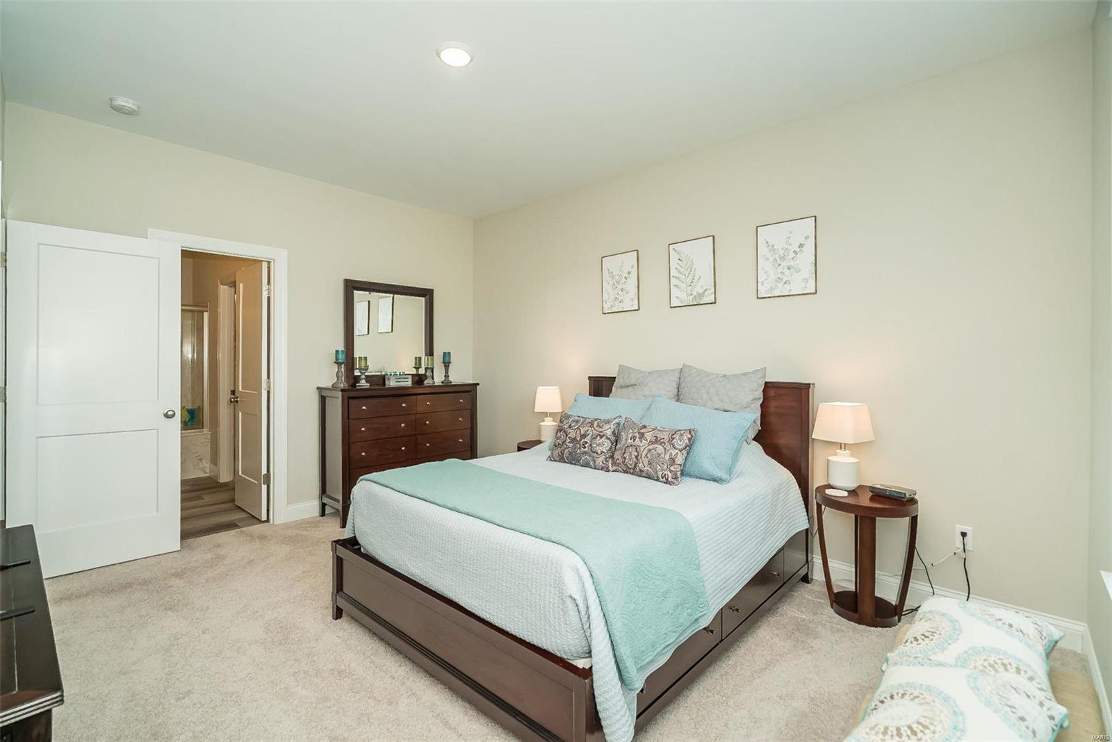 4 Bounty Point Drive