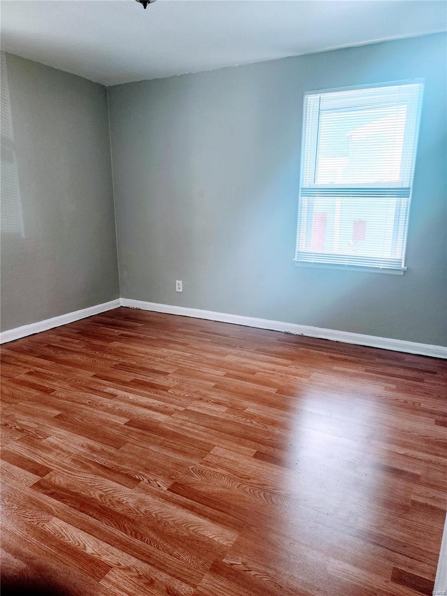 5614 Lucas And Hunt Road