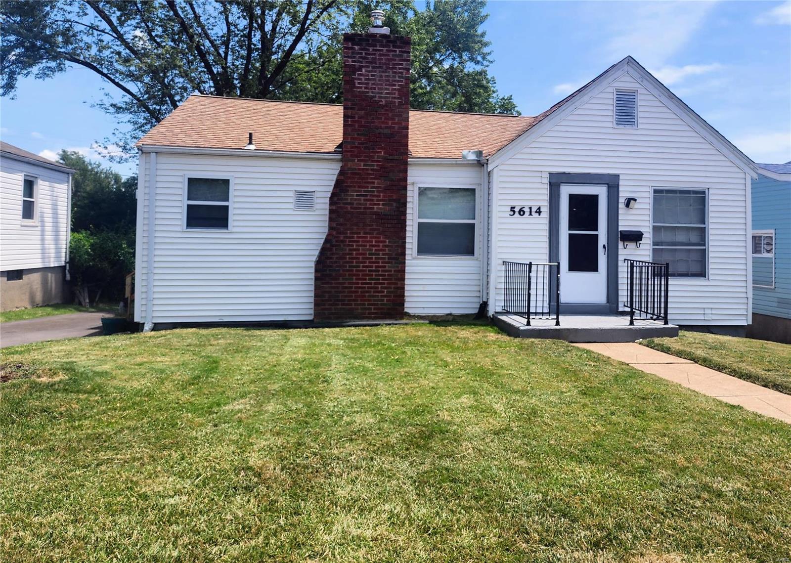 5614 Lucas And Hunt Road