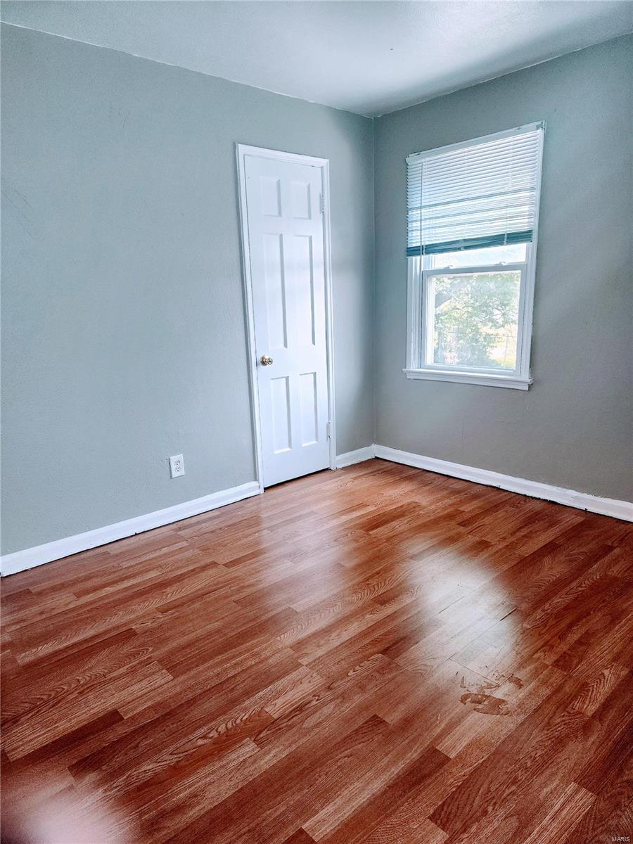 5614 Lucas And Hunt Road