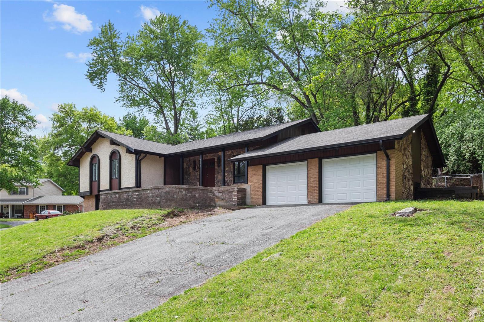 5040 Wolverton Drive