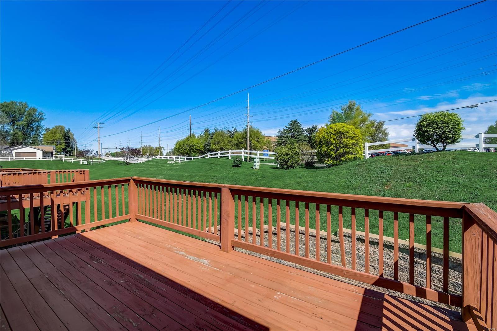 12 Twelve Oaks Court Unit: 8D