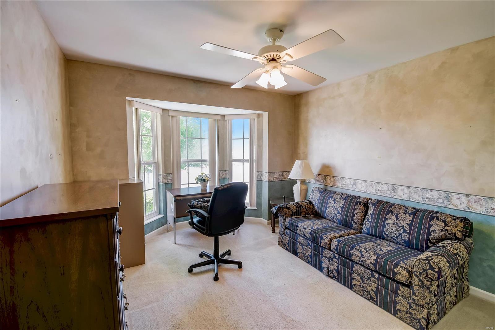 12 Twelve Oaks Court Unit: 8D