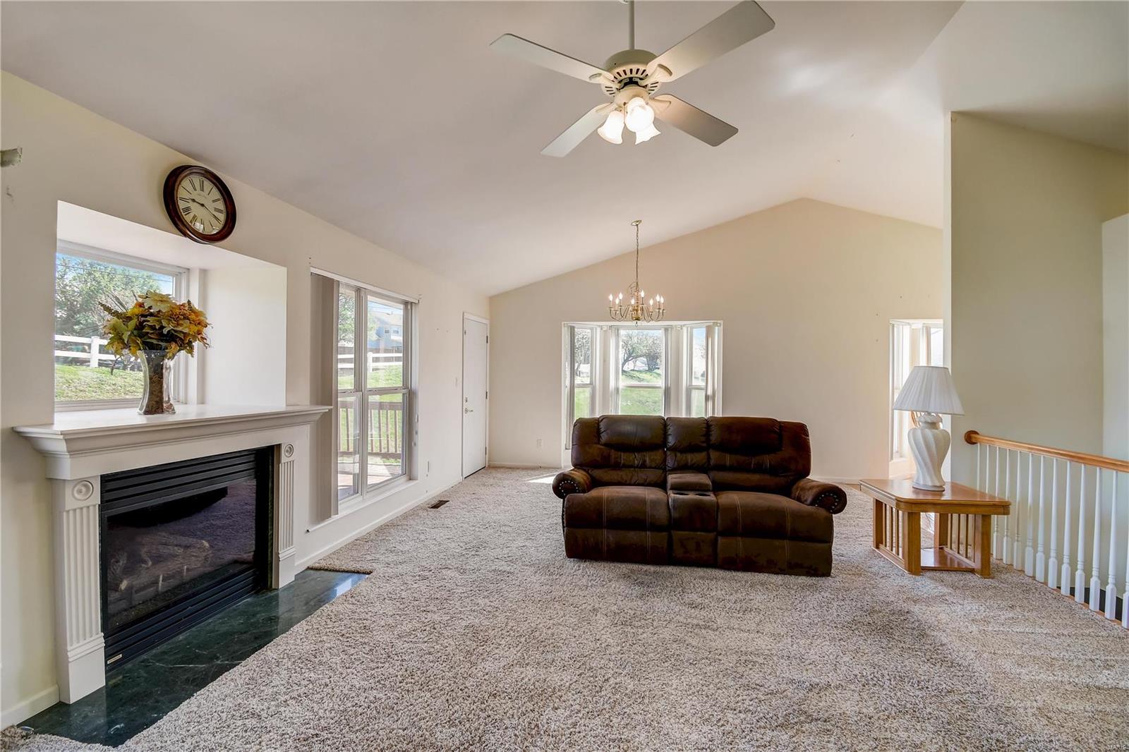 12 Twelve Oaks Court Unit: 8D