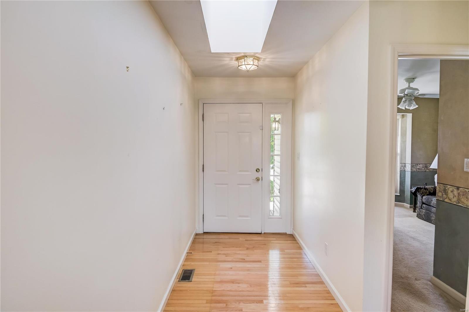12 Twelve Oaks Court Unit: 8D