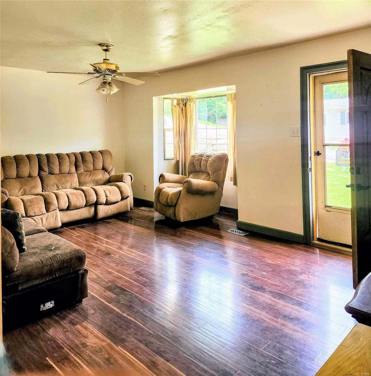 3304 Eldon Drive